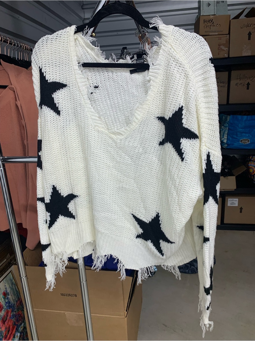 Forever 21 White Knit V-Neck Sweater with Black Star Print